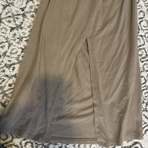 James Perse Standard Clay Midi Dress - Picture 4 of 4